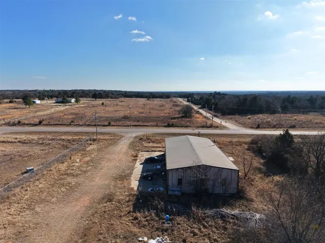 Photo 5 — 31650 Highway 39, Wanette, OK 74878