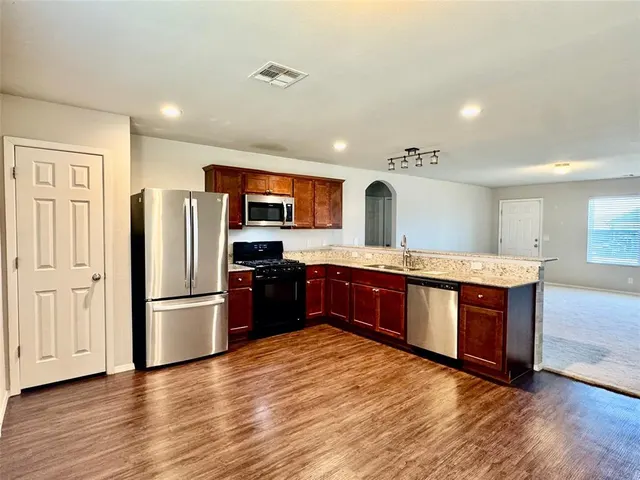 Photo 4 — 11427 S 239th East Avenue, Broken Arrow, OK 74014