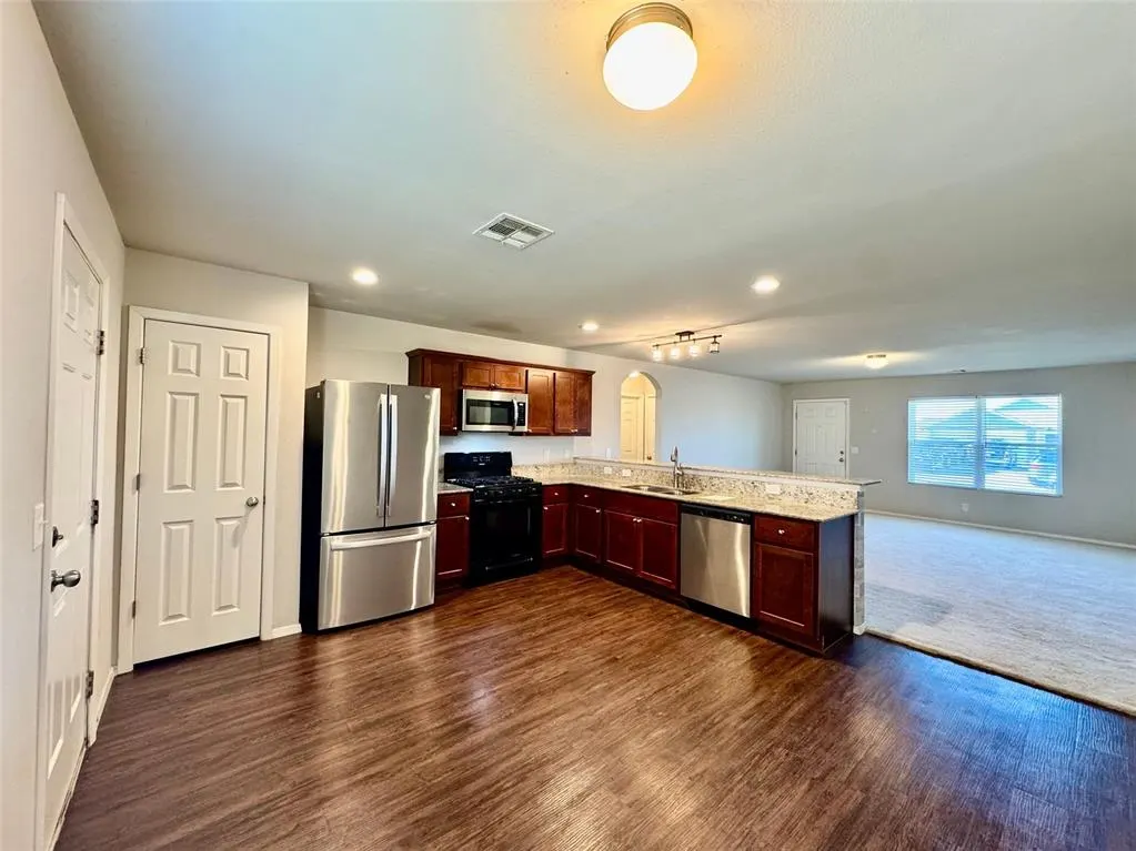 Photo 9 — 11427 S 239th East Avenue, Broken Arrow, OK 74014