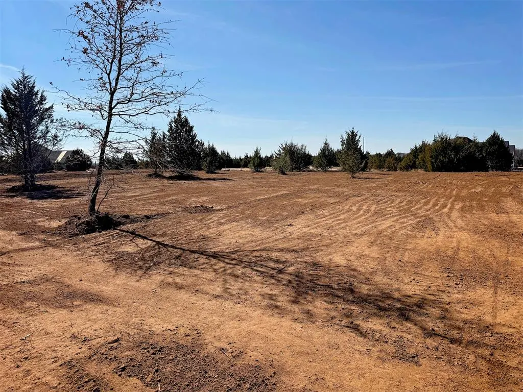 Photo 9 — 1901 W Forrest Hills Road, Guthrie, OK 73044