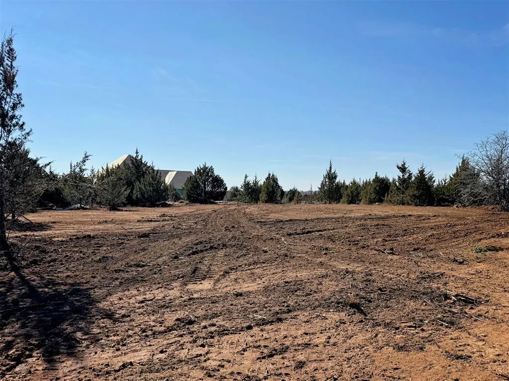 Photo 9 — 9300 W Elisabeth Drive, Guthrie, OK 73044