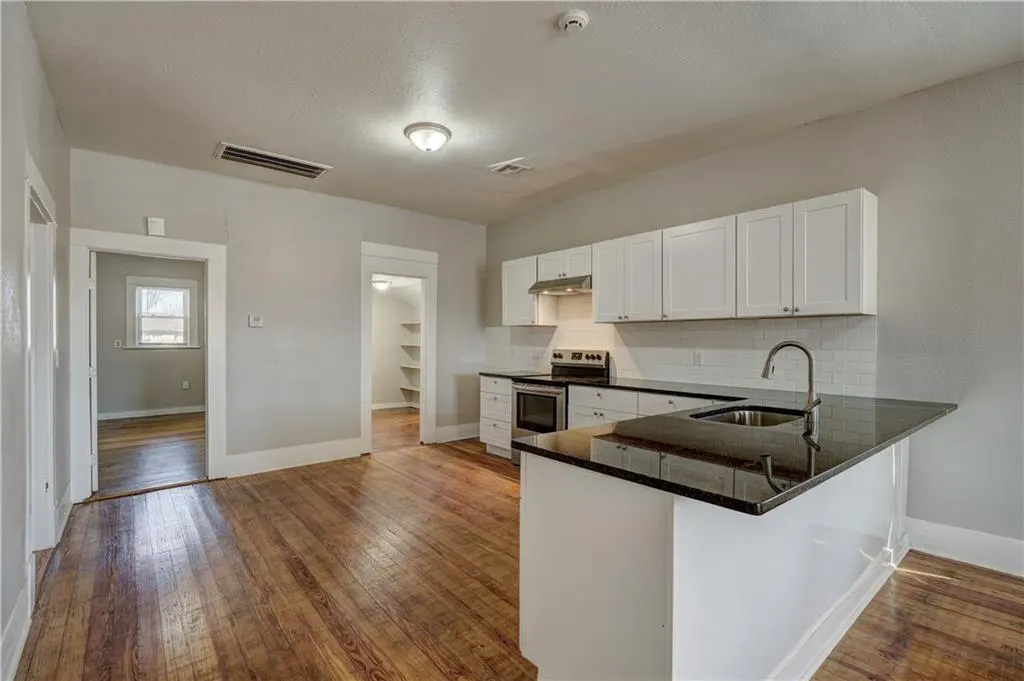 Photo 6 — 1715 NW 21st Street, Oklahoma City, OK 73106