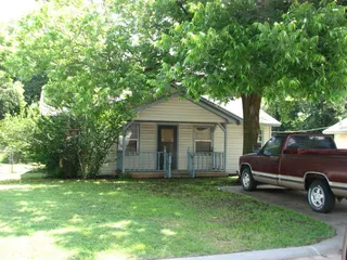 Sold home at 226 N N Avenue