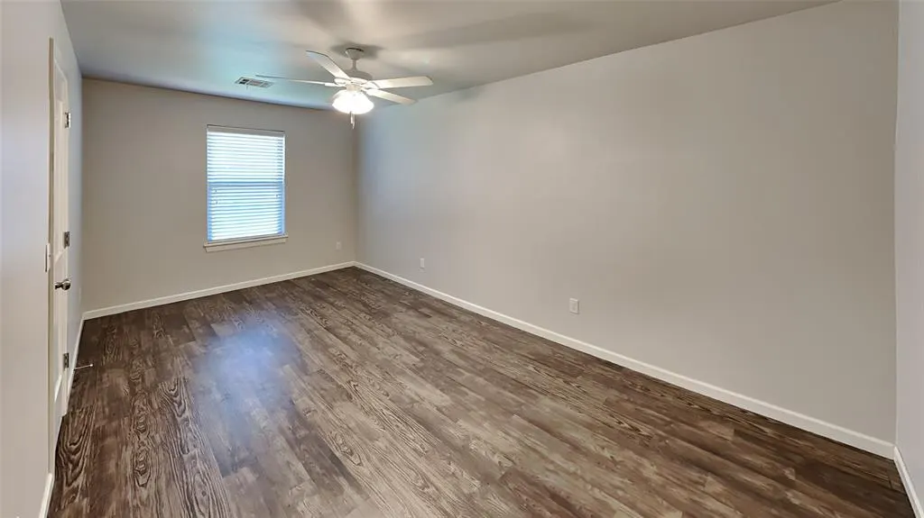 Photo 10 — 11529 Keystone Circle, Oklahoma City, OK 73114