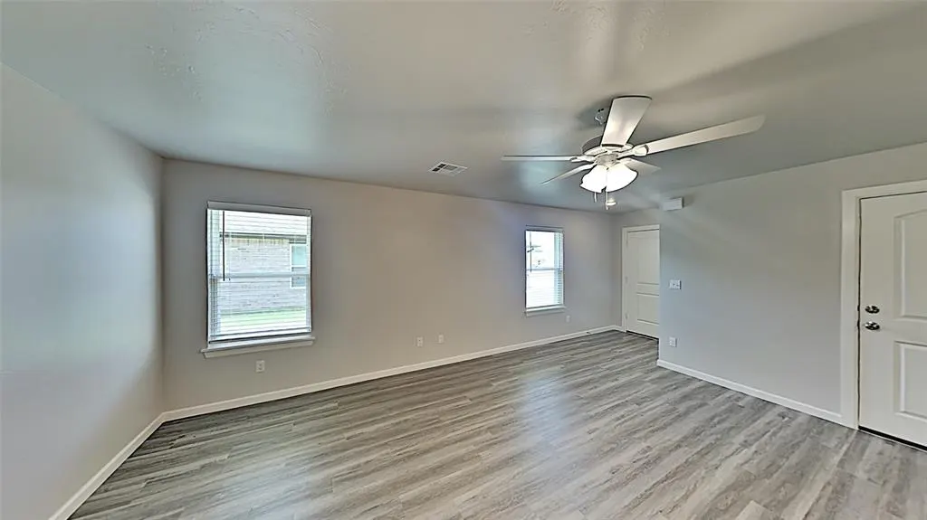Photo 4 — 1308 NW 111 Street, Oklahoma City, OK 73114