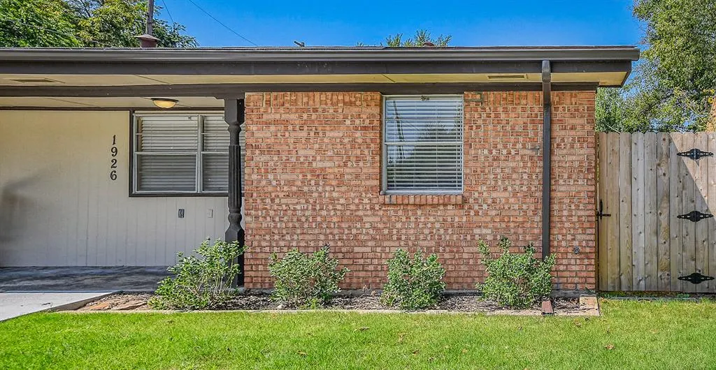 Photo 2 — 1926 Cherokee Lane, Norman, OK 73071