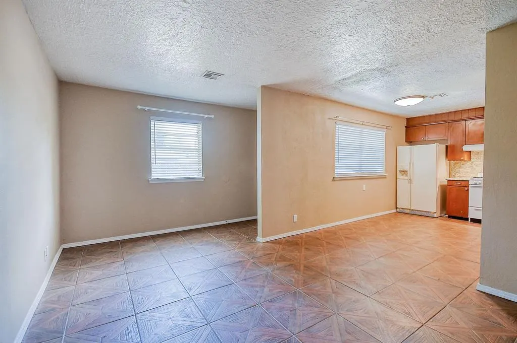 Photo 7 — 1926 Cherokee Lane, Norman, OK 73071