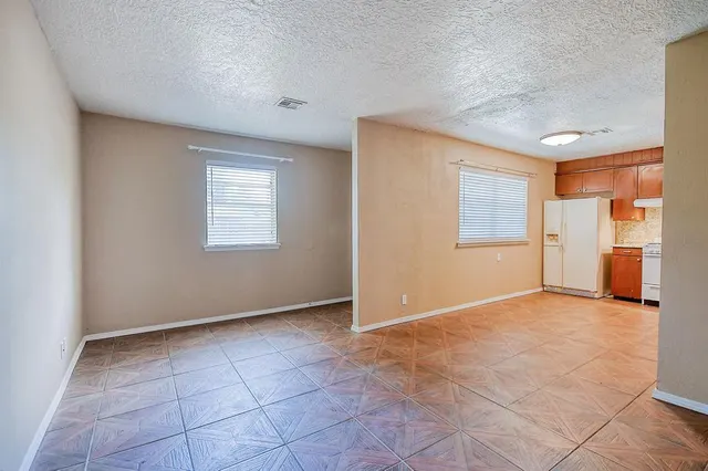 Photo 7 — 1926 Cherokee Lane, Norman, OK 73071