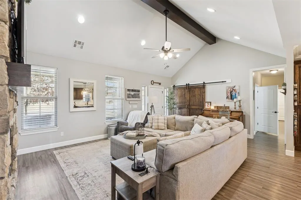 Photo 8 — 12405 Stone Hill, Guthrie, OK 73044