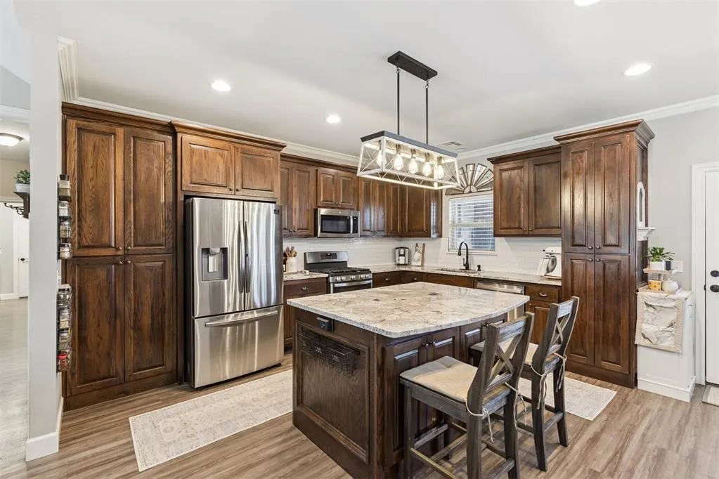 Photo 10 — 12405 Stone Hill, Guthrie, OK 73044