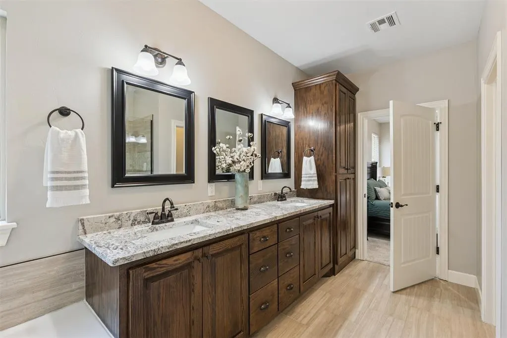 Photo 22 — 12405 Stone Hill, Guthrie, OK 73044