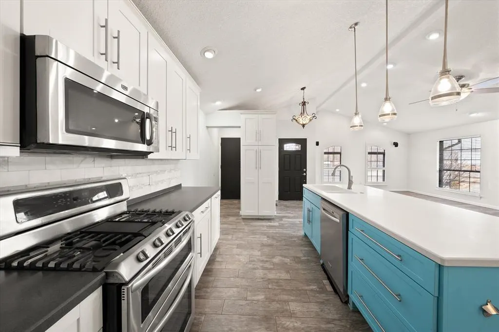 Photo 21 — 1528 E Twin Brook Terrace, Mustang, OK 73064