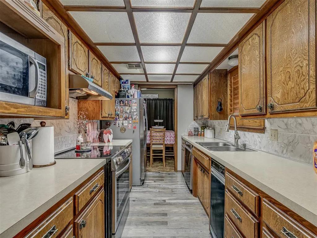 Photo 12 — 1628 Old Highway 81, Chickasha, OK 73018