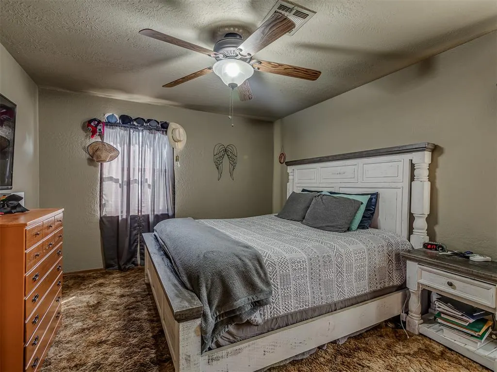 Photo 16 — 1628 Old Highway 81, Chickasha, OK 73018