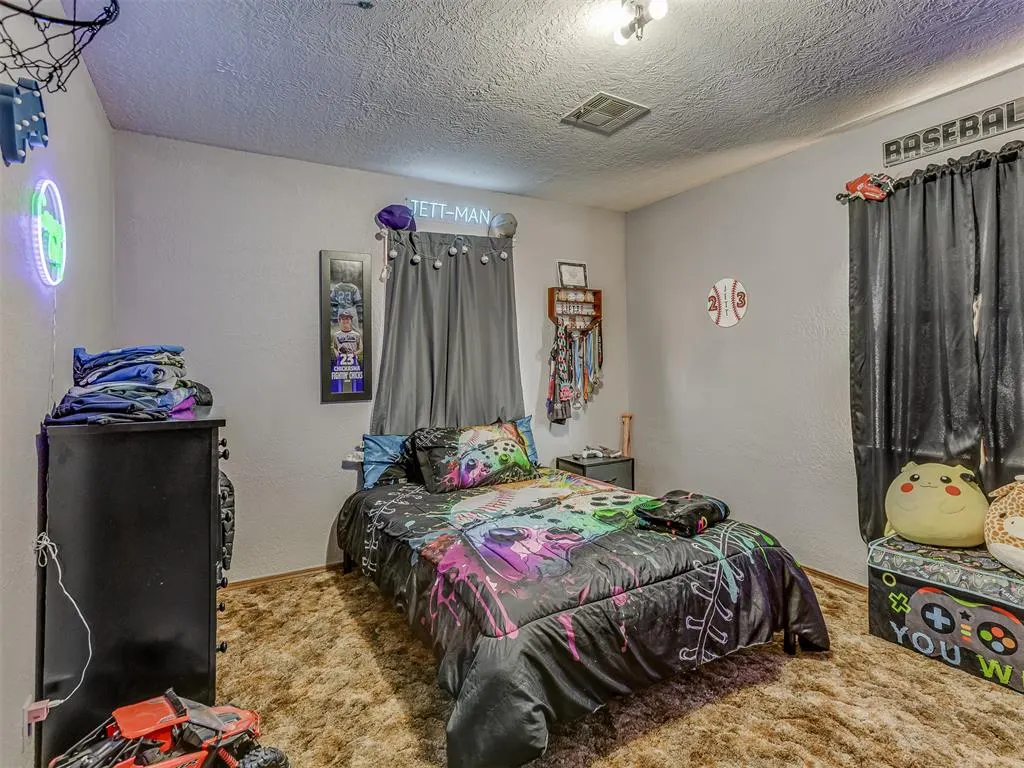 Photo 22 — 1628 Old Highway 81, Chickasha, OK 73018
