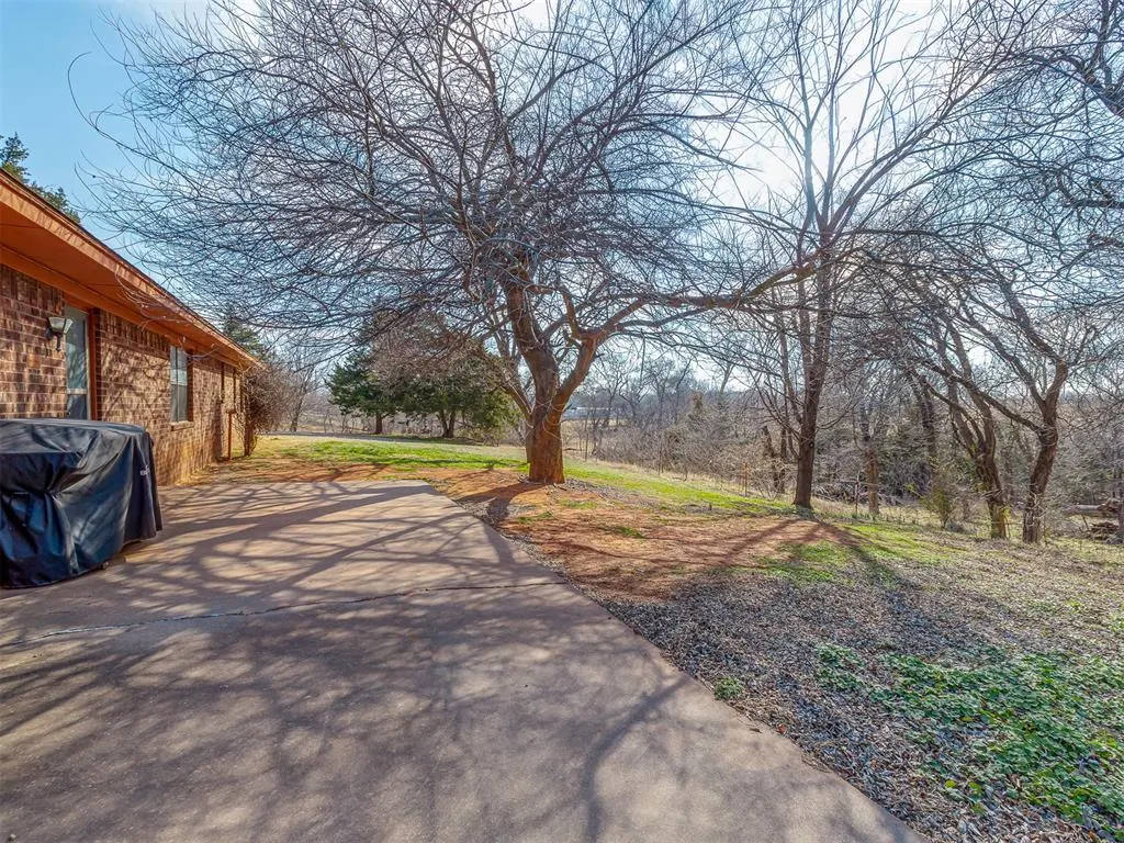 Photo 37 — 1628 Old Highway 81, Chickasha, OK 73018