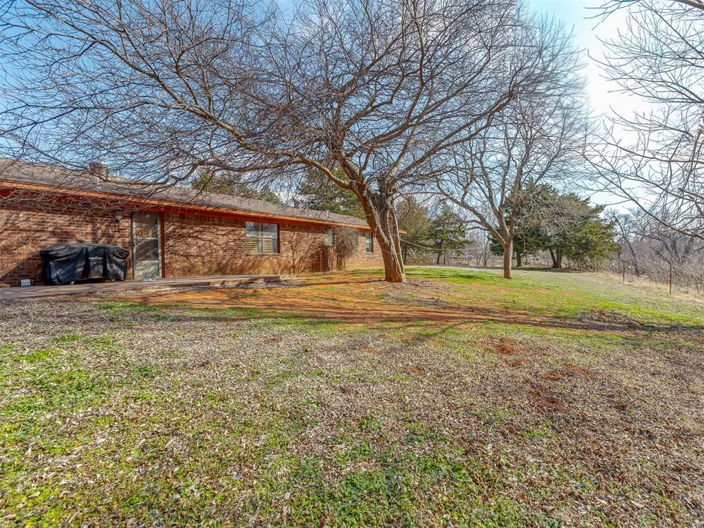 Photo 38 — 1628 Old Highway 81, Chickasha, OK 73018