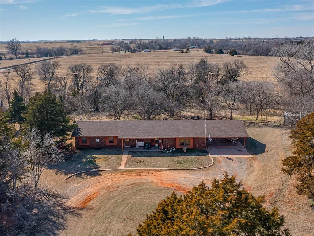 Photo 41 — 1628 Old Highway 81, Chickasha, OK 73018