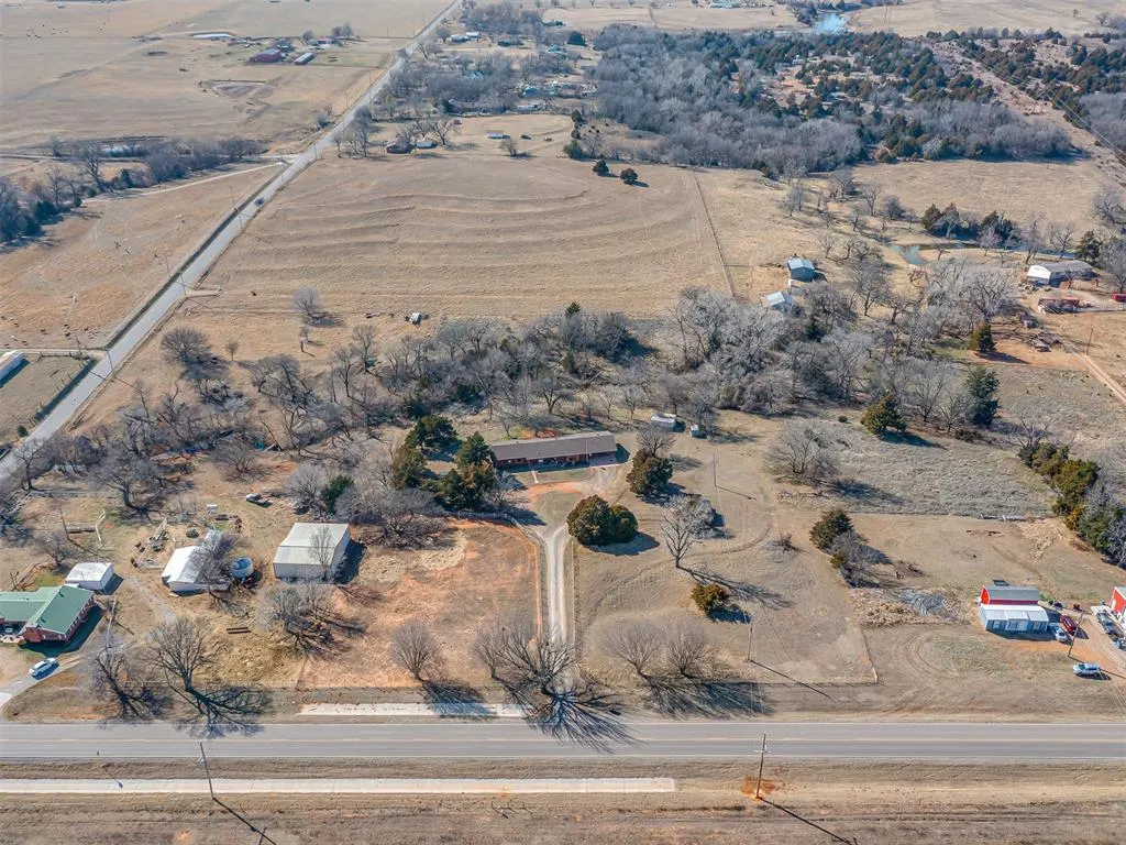 Photo 43 — 1628 Old Highway 81, Chickasha, OK 73018