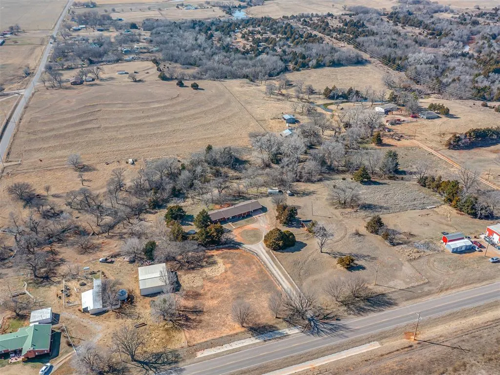 Photo 44 — 1628 Old Highway 81, Chickasha, OK 73018