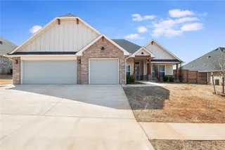 Sold home at 4017 Angel Oak Drive