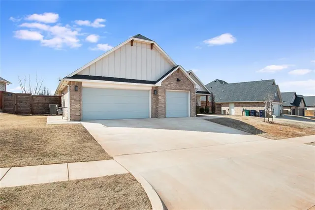 Photo 2 — 4017 Angel Oak Drive, Oklahoma City, OK 73179