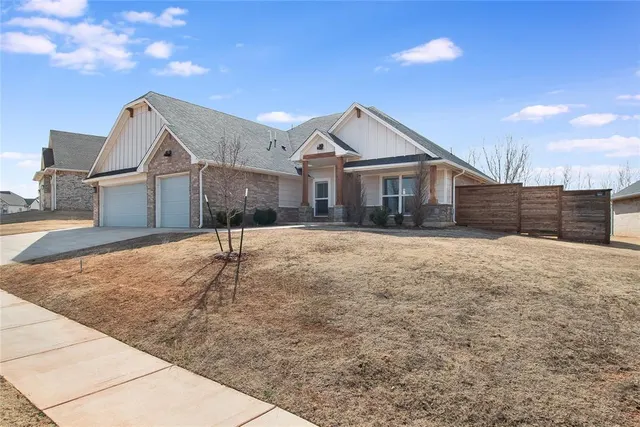 Photo 3 — 4017 Angel Oak Drive, Oklahoma City, OK 73179
