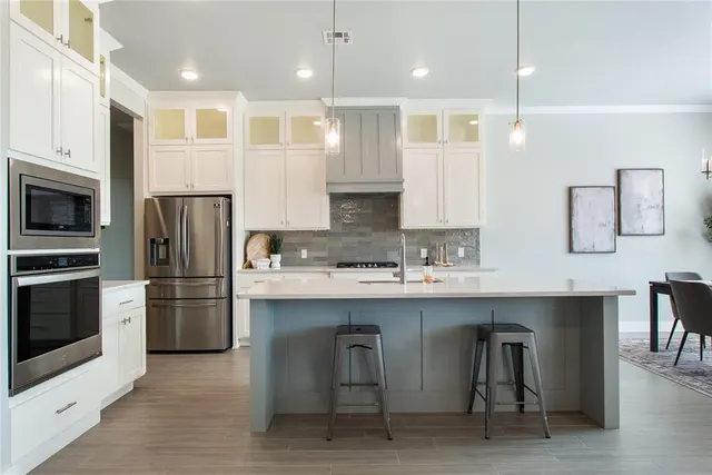 Photo 8 — 4017 Angel Oak Drive, Oklahoma City, OK 73179