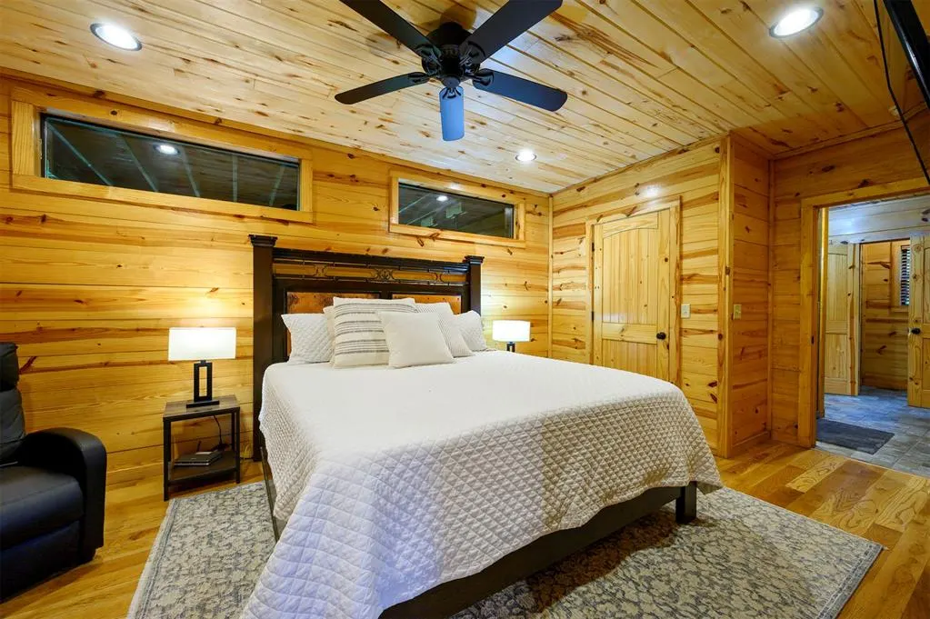 Photo 10 — 243 Deer Creek Trail, Broken Bow, OK 75728