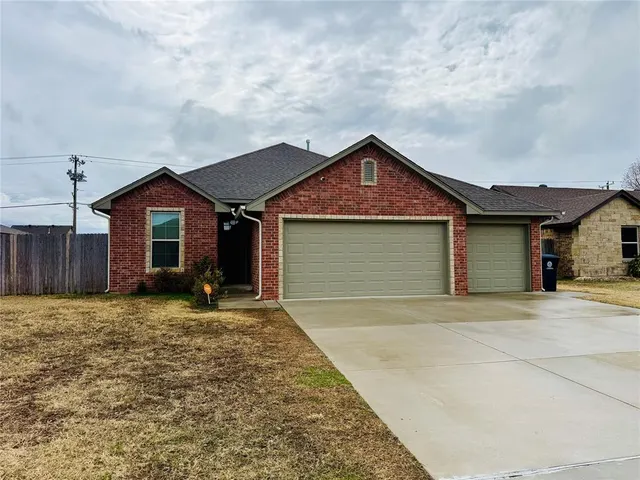 Front exterior — 216 SW 148th Street, Oklahoma City, OK 73170