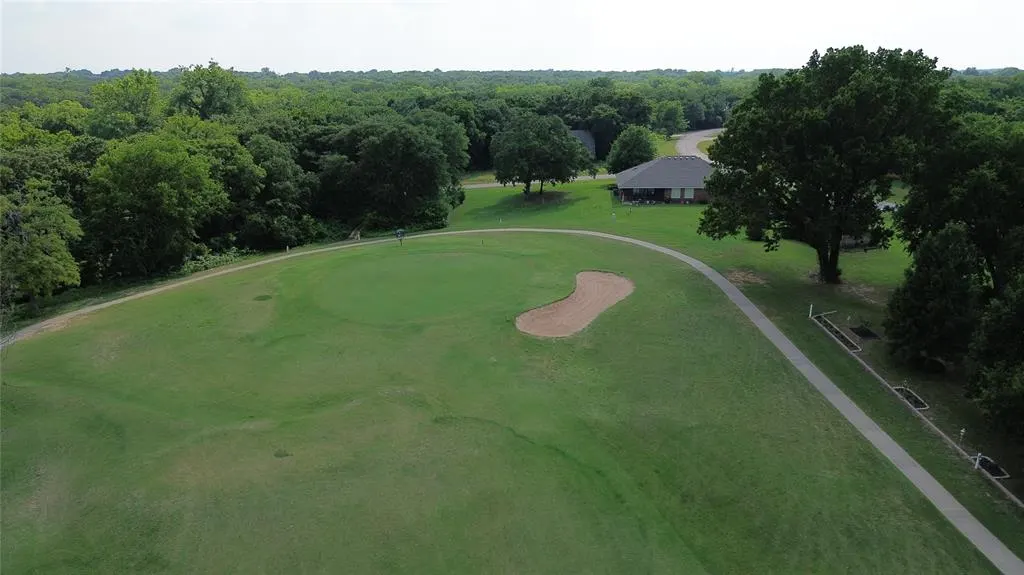 Photo 8 — 25 Arrowhead Drive, Burneyville, OK 73430