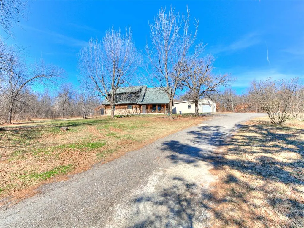 Photo 6 — 18795 Wildhorse Lane, Harrah, OK 73045