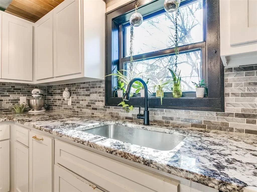 Photo 17 — 18795 Wildhorse Lane, Harrah, OK 73045