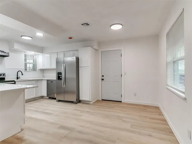 Photo 8 — 3701 Veterans Lane, Oklahoma City, OK 73115