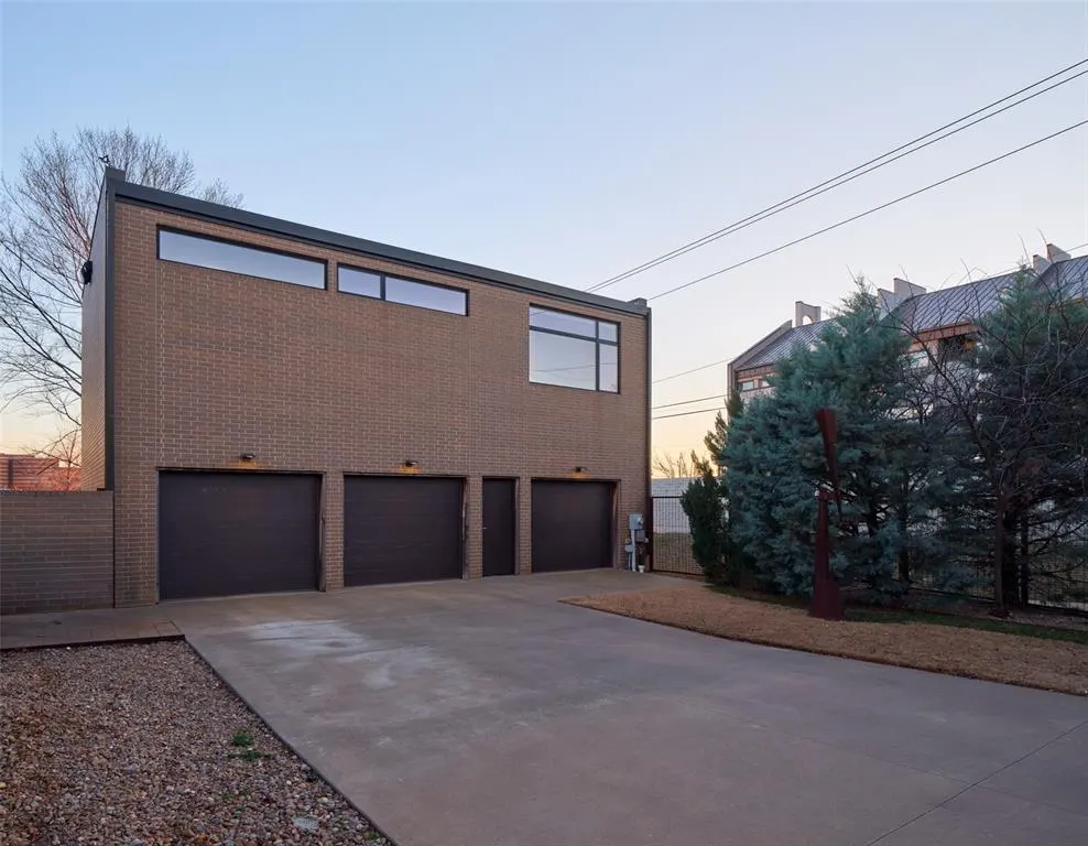 Photo 47 — 829 NW 7th Street, Oklahoma City, OK 73106
