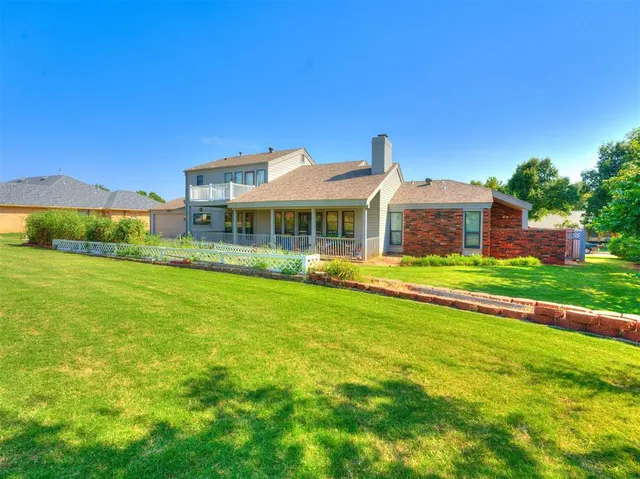 Photo 7 — 4017 Cherry Hill Lane, Oklahoma City, OK 73120