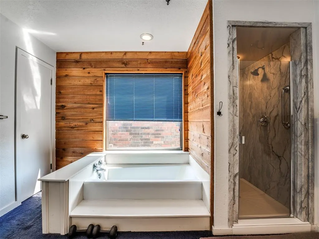 Photo 18 — 4017 Cherry Hill Lane, Oklahoma City, OK 73120