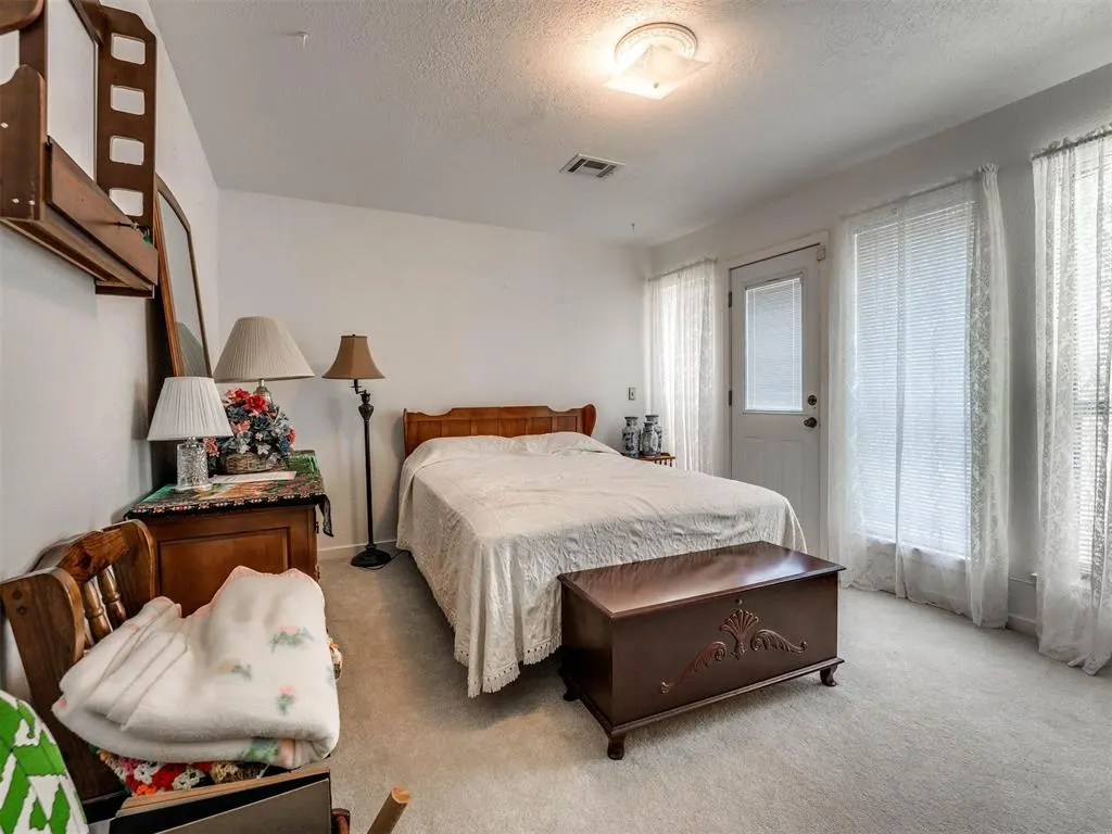 Photo 41 — 4017 Cherry Hill Lane, Oklahoma City, OK 73120