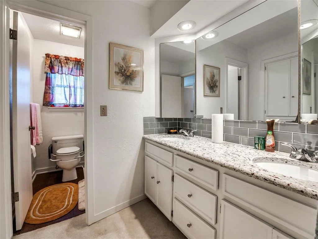 Photo 42 — 4017 Cherry Hill Lane, Oklahoma City, OK 73120