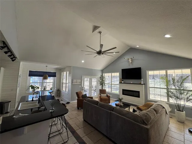 Photo 7 — 121498 S 4184 Road, Eufaula, OK 74432