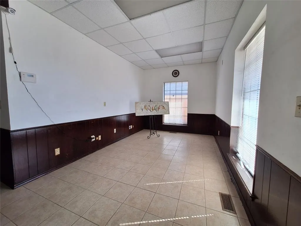 Photo 8 — 7029 NW 12th Street, Oklahoma City, OK 73127