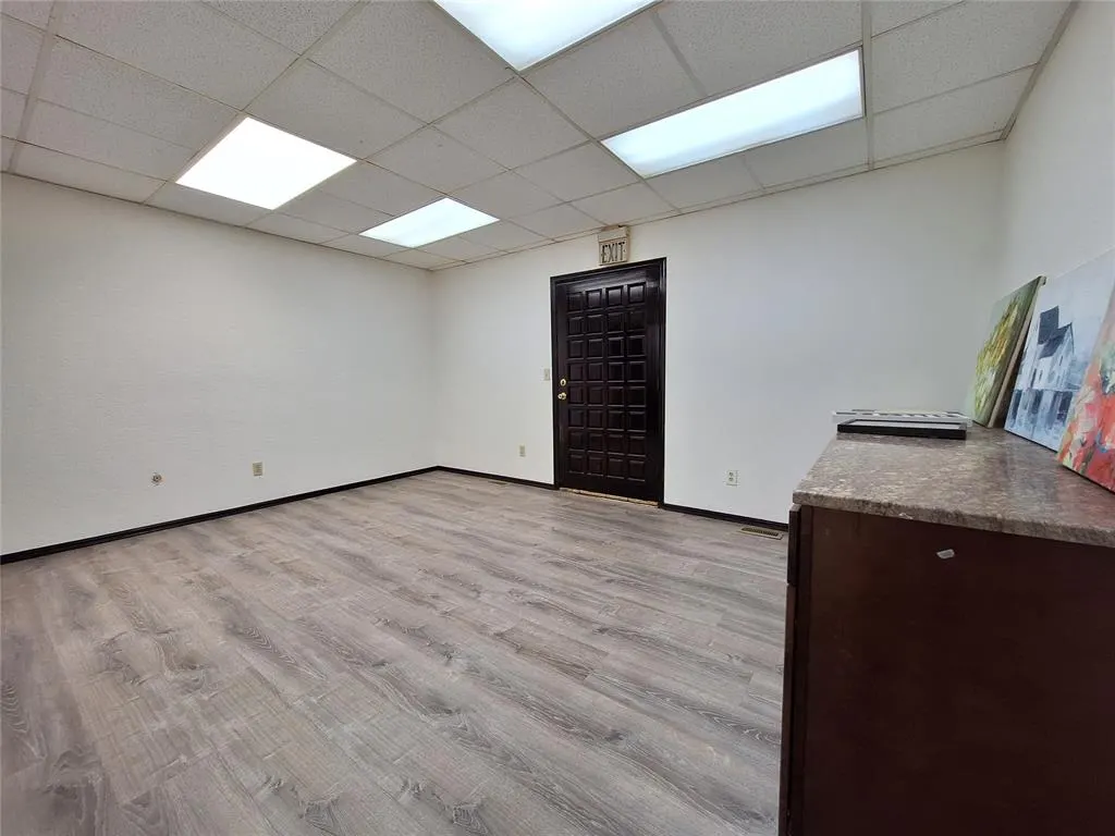 Photo 17 — 7029 NW 12th Street, Oklahoma City, OK 73127