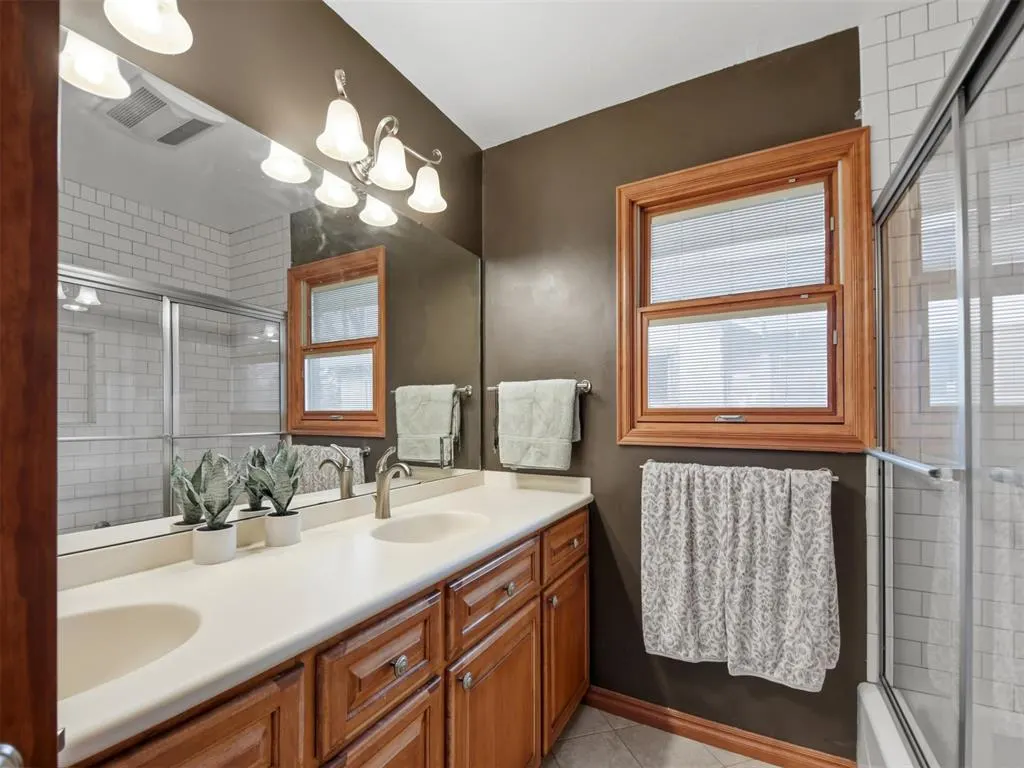 Photo 10 — 421 W Bert Avenue, Pauls Valley, OK 73075
