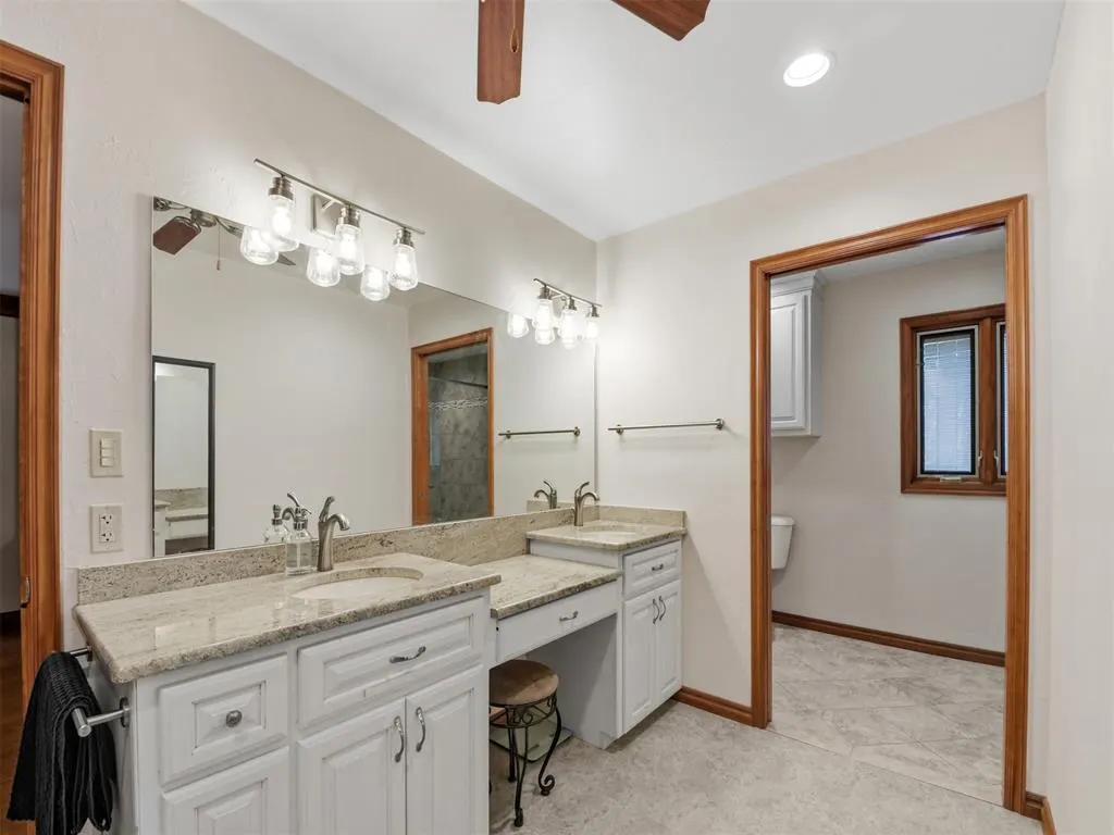 Photo 12 — 421 W Bert Avenue, Pauls Valley, OK 73075