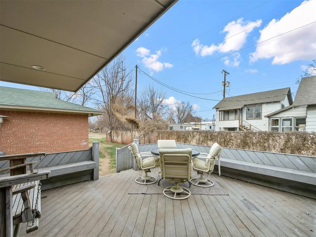 Photo 15 — 421 W Bert Avenue, Pauls Valley, OK 73075