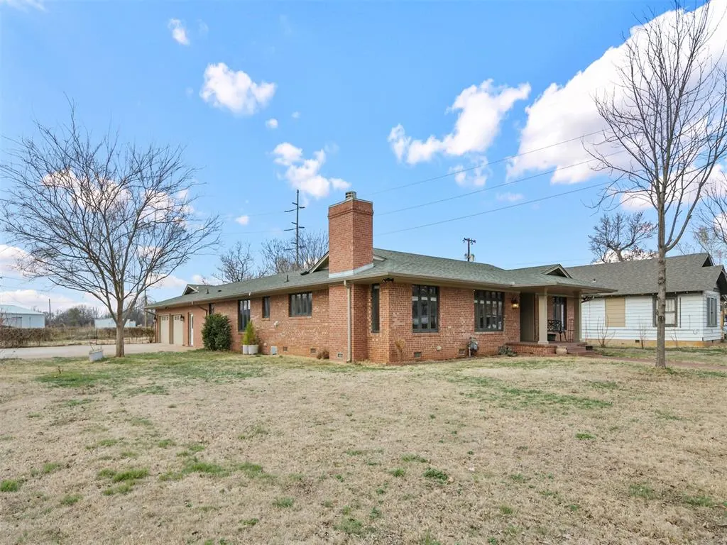 Photo 16 — 421 W Bert Avenue, Pauls Valley, OK 73075