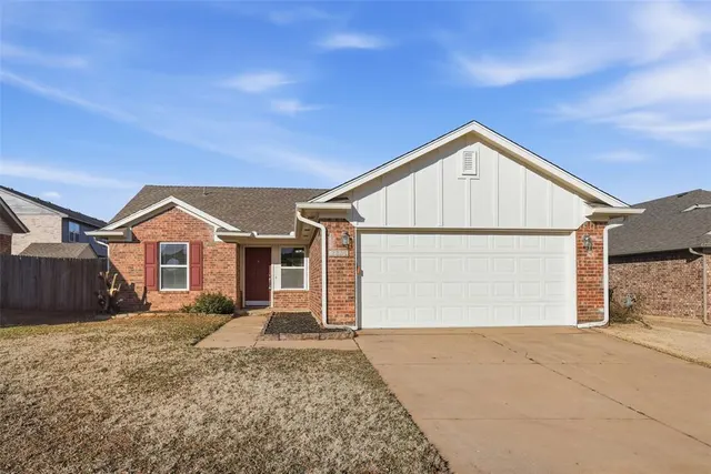 Front exterior — 2805 Fennel Road, Canadian, OK 73128