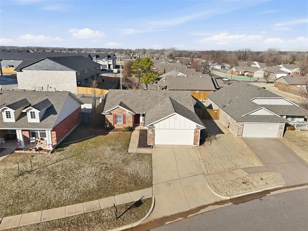 Photo 4 — 2805 Fennel Road, Canadian, OK 73128