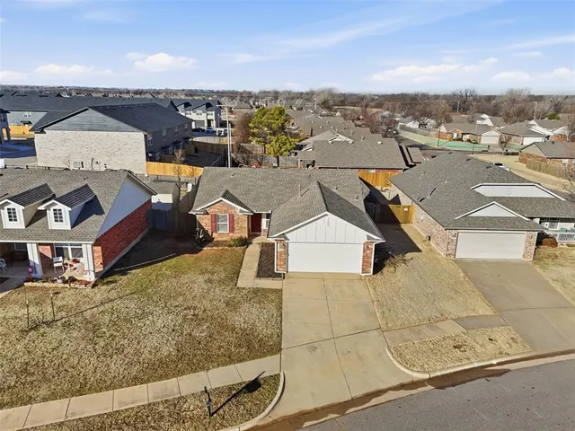Photo 6 — 2805 Fennel Road, Canadian, OK 73128
