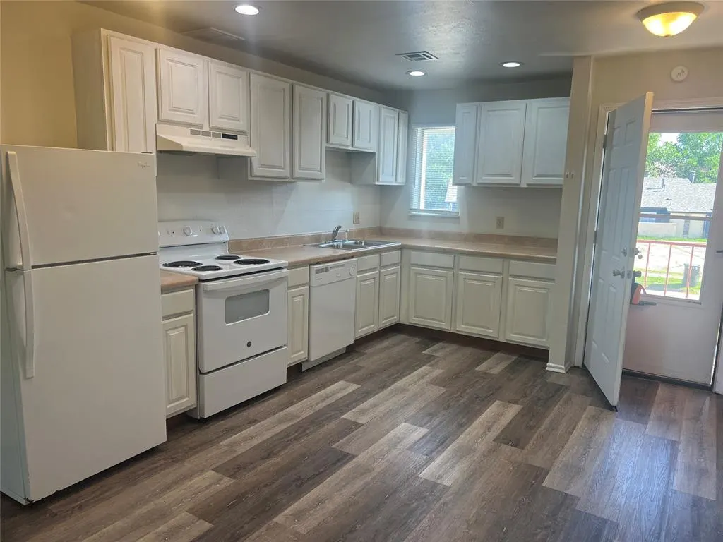 Photo 2 — 2256 Donna Drive 2264, Norman, OK 73071